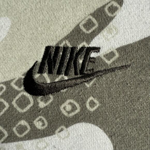 Nike Kids Club Fleece Camo Sweatshirt XL Tan Gray Pullover - Picture 4 of 7